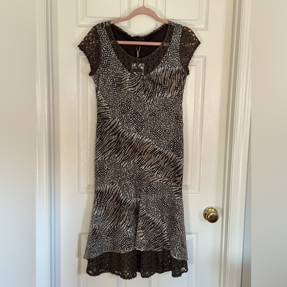 Women's PICADILLY Dress Size XS Animal Print Crocheted Cap Sleeve lined Dress